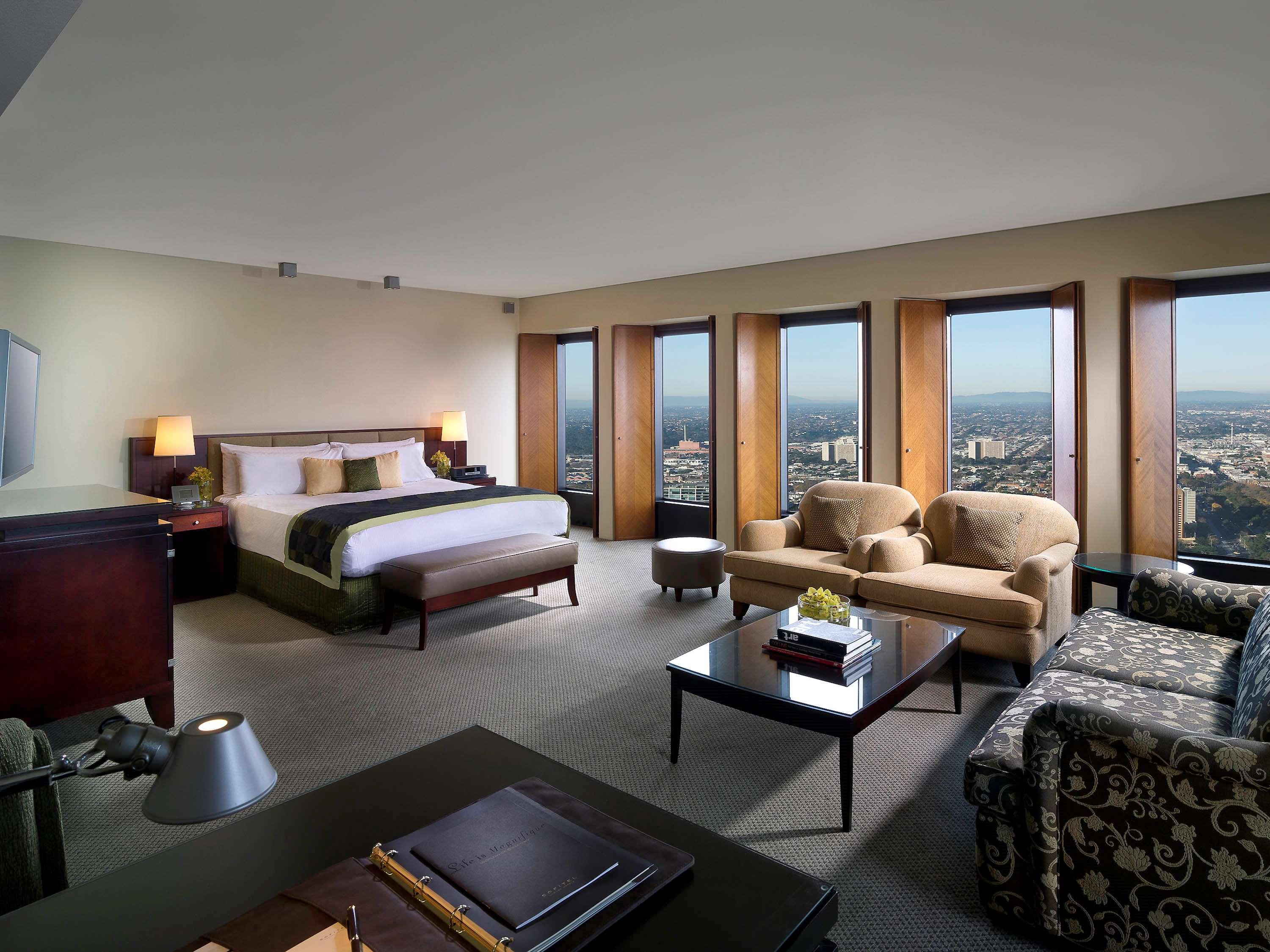 Sofitel Melbourne On Collins Exterior foto A suite at the InterContinental San Francisco