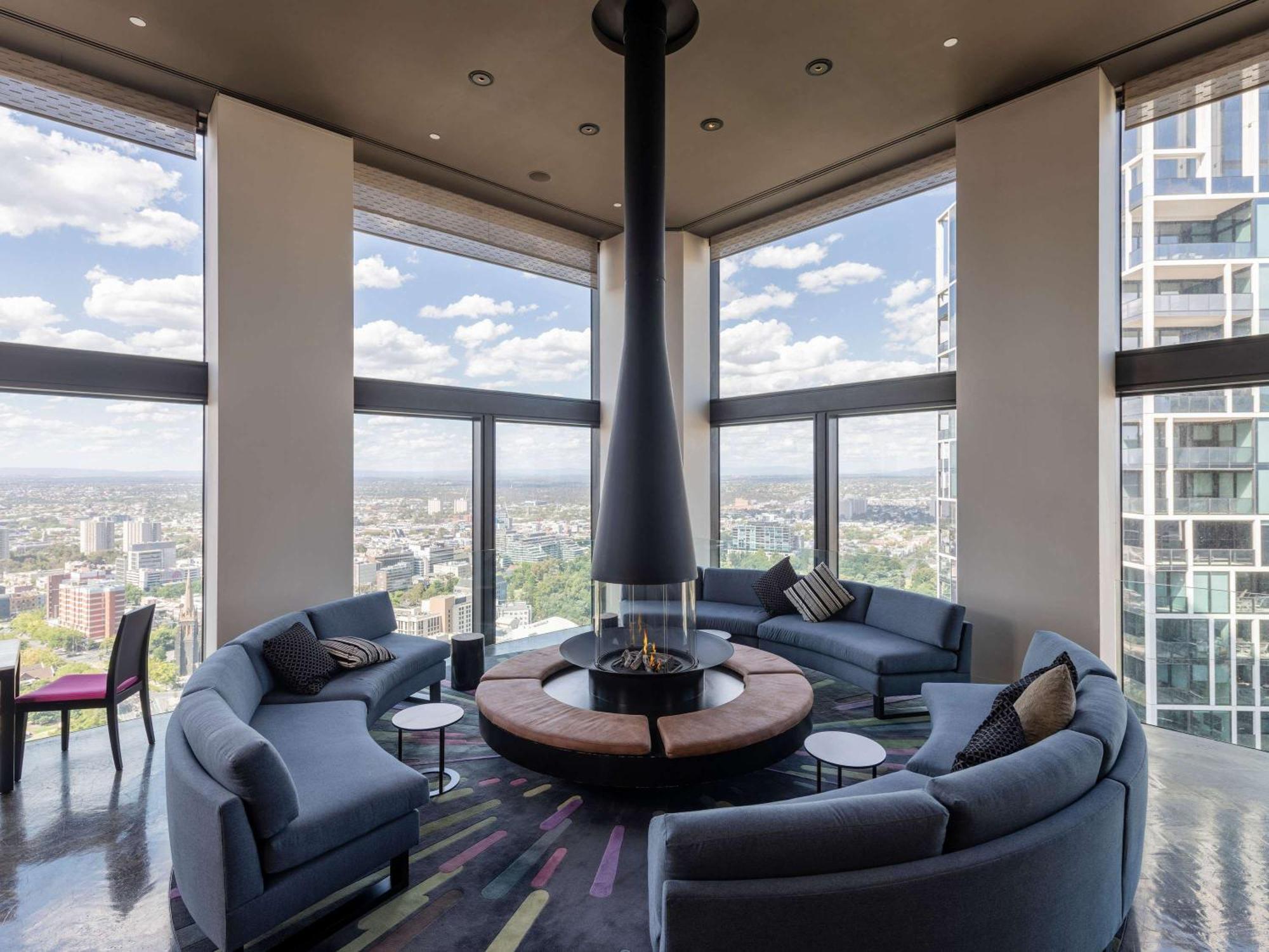 Sofitel Melbourne On Collins Exterior foto The Sky Lounge
