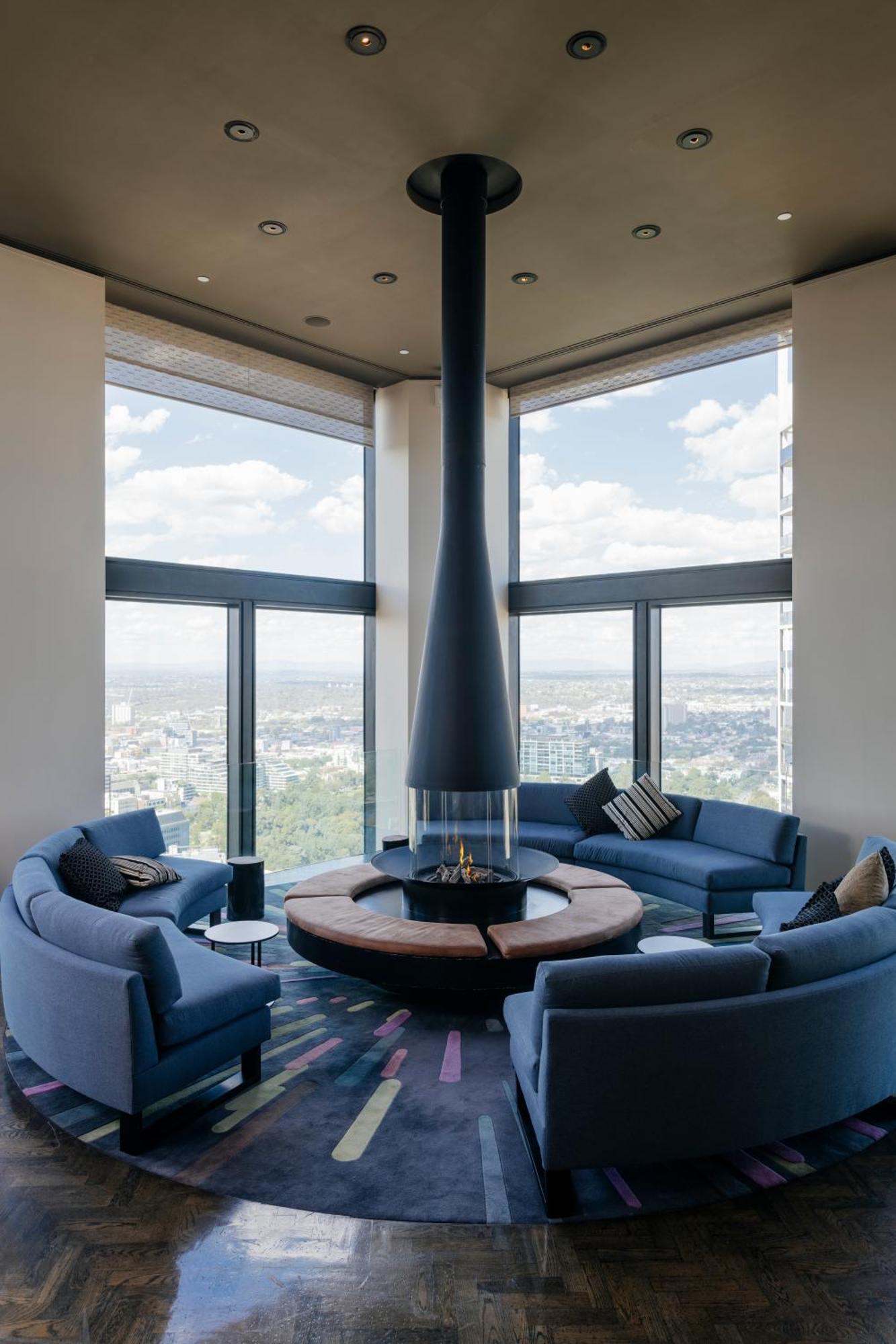 Sofitel Melbourne On Collins Exterior foto The fireplace at the 360° Lounge